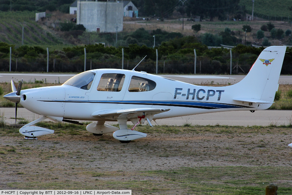 F-HCPT, 2000 Cirrus SR20 C/N 1034, Parked