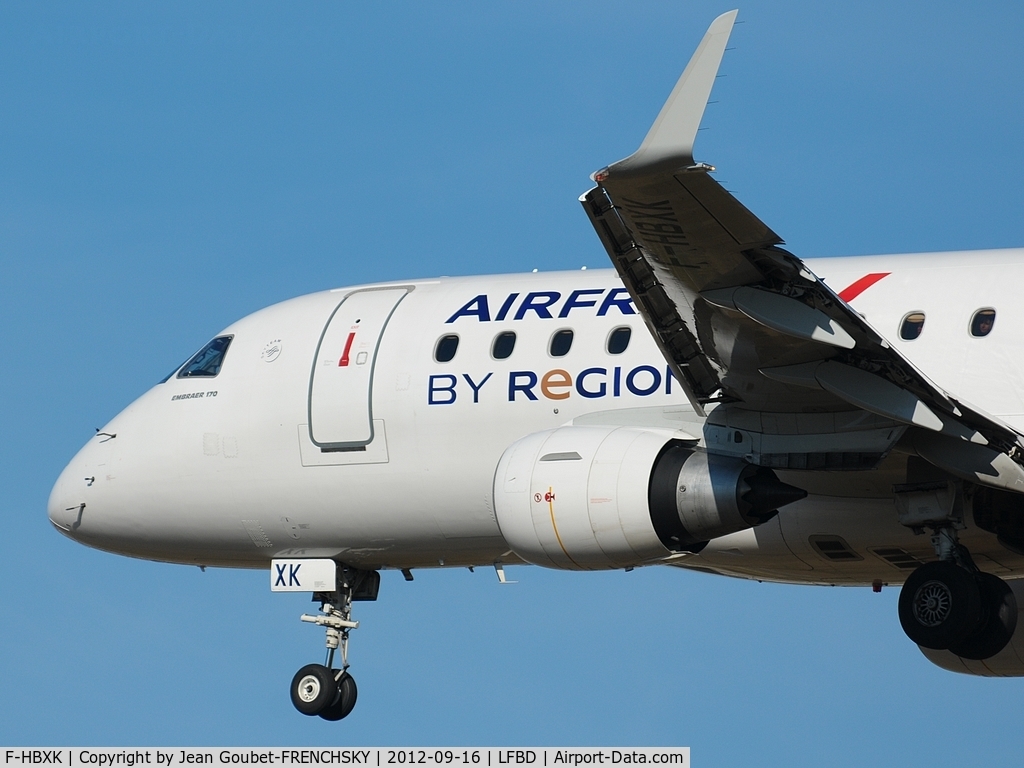 F-HBXK, 2004 Embraer 170LR (ERJ-170-100LR) C/N 17000008, landing 23 from Nice