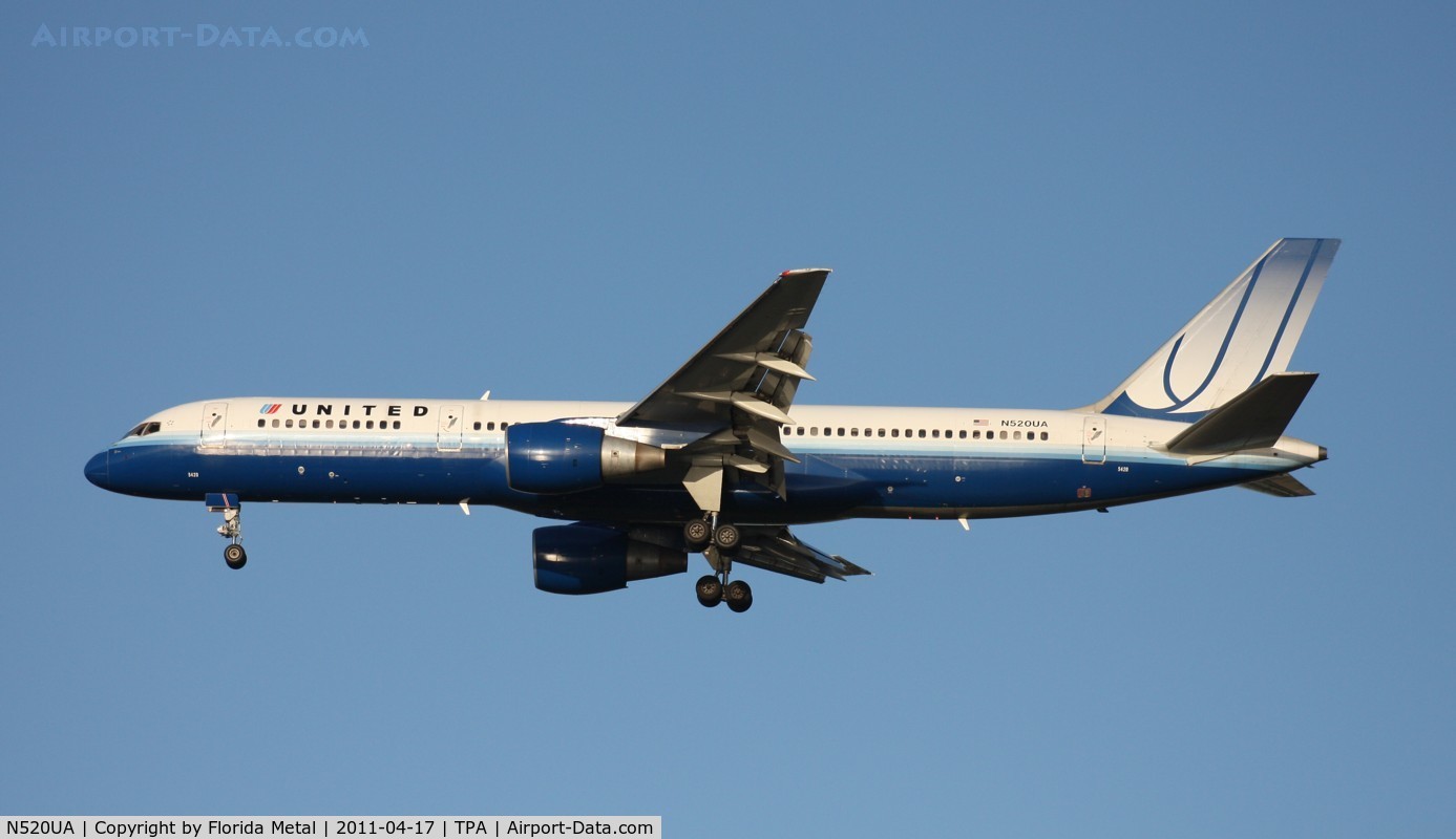 N520UA, 1990 Boeing 757-222 C/N 24890, United 757-200
