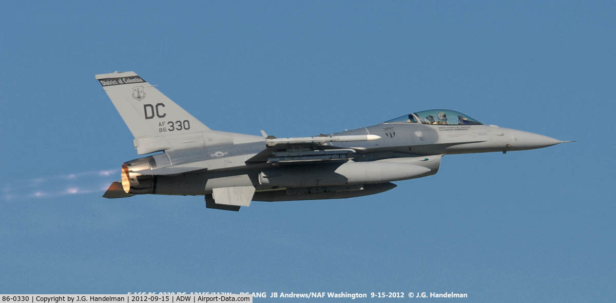 86-0330, 1986 General Dynamics F-16C Fighting Falcon C/N 5C-436, On take off.