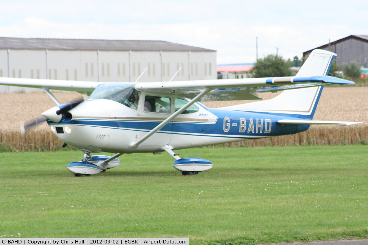 G-BAHD, 1972 Cessna 182P Skylane Skylane C/N 18261501, At the Real Aeroplane Club's Wings & Wheels fly-in, Breighton