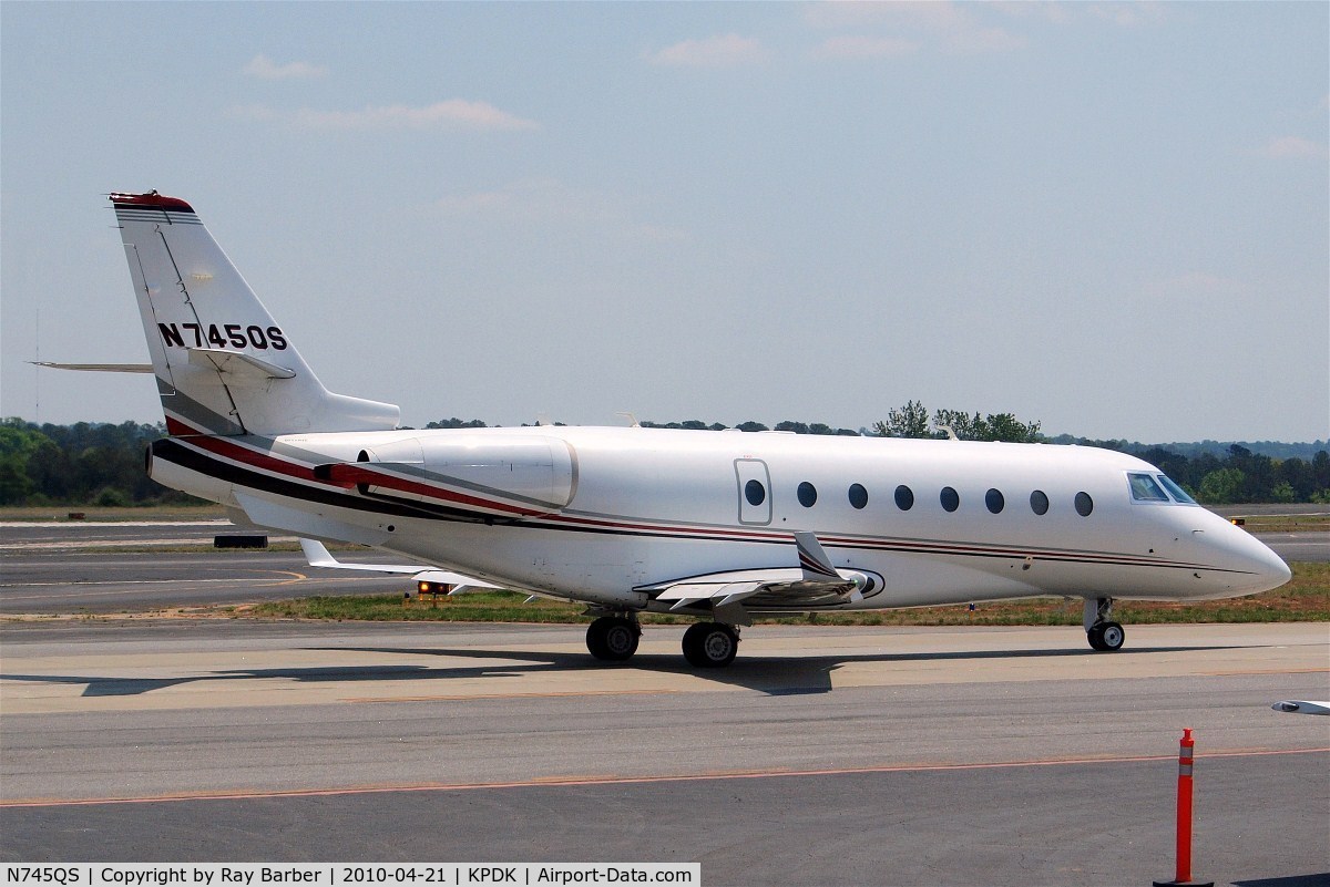 N745QS, 2007 Israel Aircraft Industries Gulfstream 200 C/N 170, IAI Galaxy G200 [170] (NetJets) Atlanta-Dekalb Peachtree~N 21/04/2010