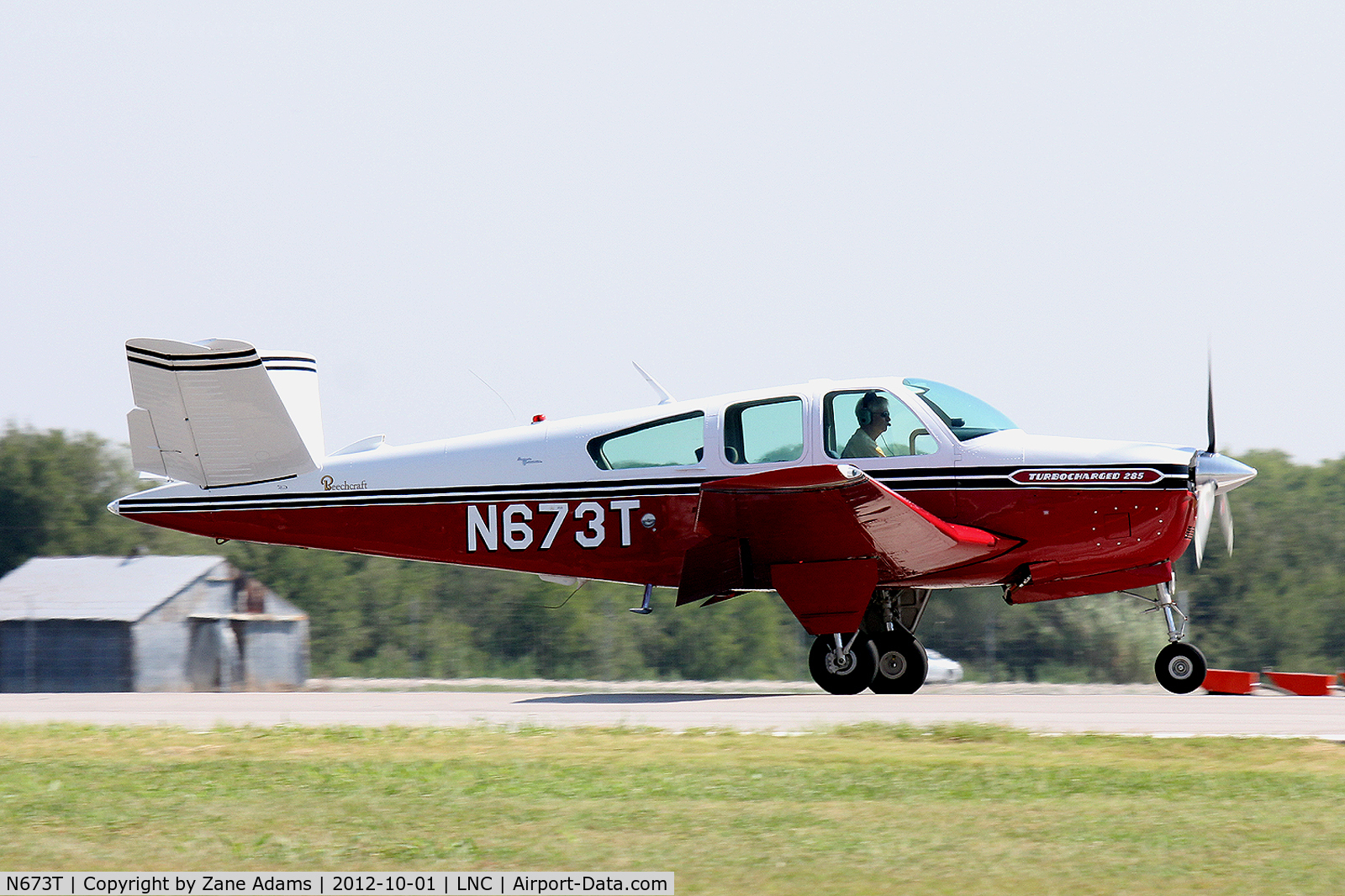 N673T, 1967 Beech V35 Bonanza C/N D-8470, Landing at Lancaster Airport during Warbirds on Parade 2012