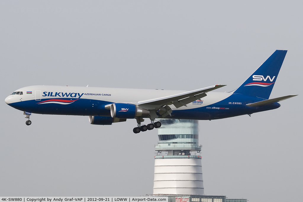 4K-SW880, 2012 Boeing 767-32LF C/N 41069, Silk Way Cargo 767-300