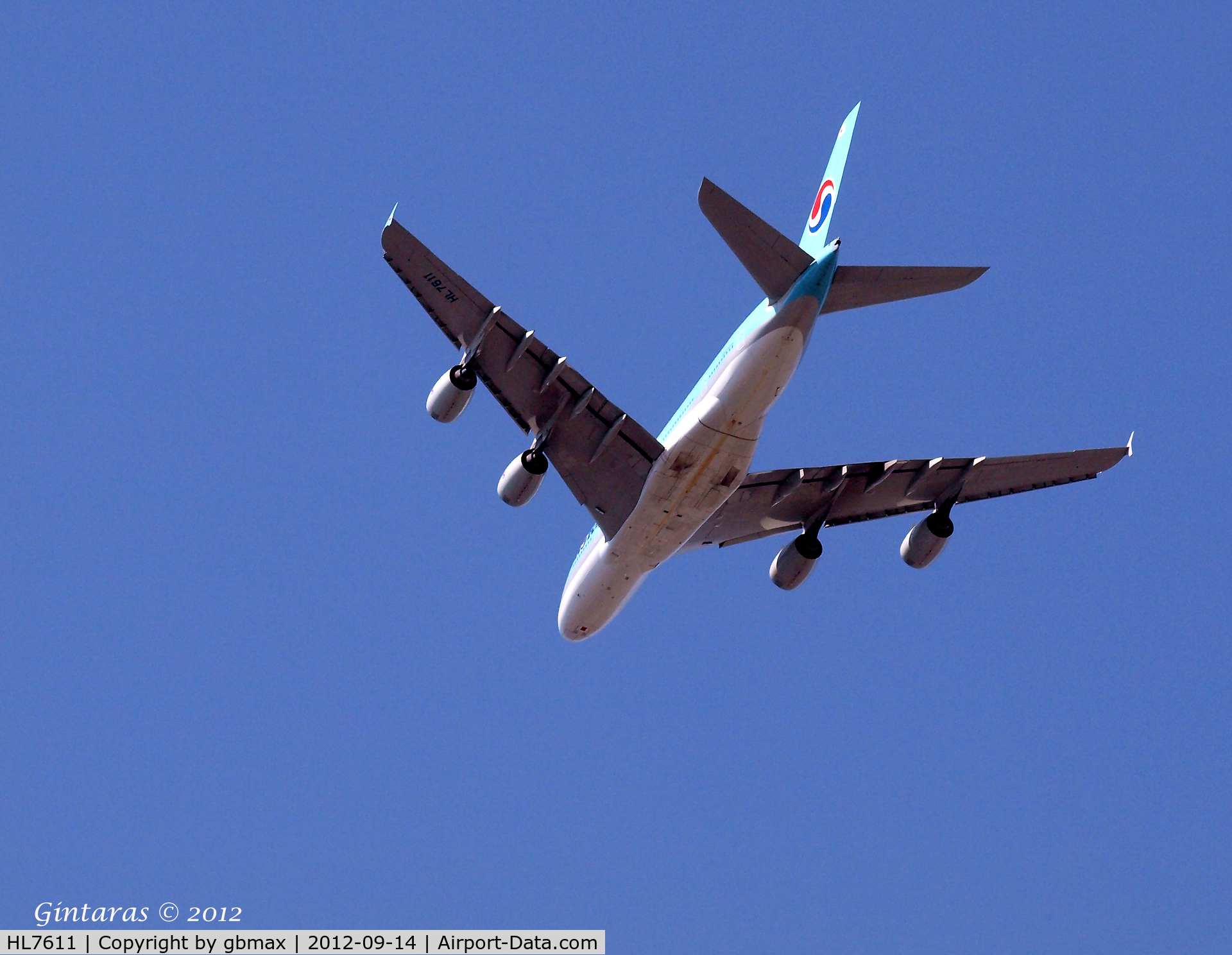 HL7611, 2010 Airbus A380-861 C/N 35, On approach to JFK