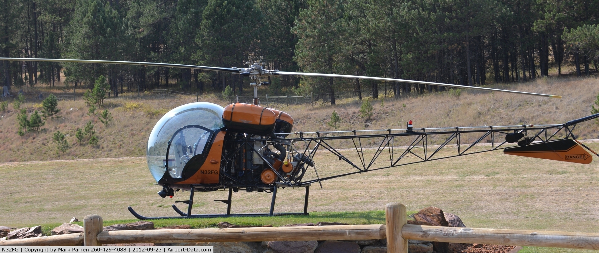 N32FG, 1967 Bell 47G-3B-1 Sioux C/N 3838, At home base Mount Rushmore