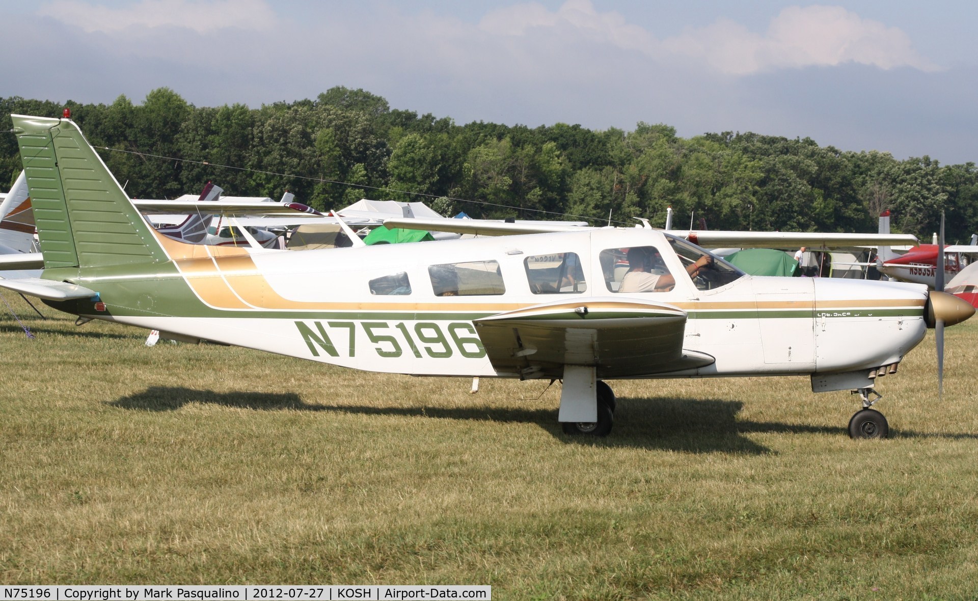 N75196, 1976 Piper PA-32R-300 Cherokee Lance C/N 32R-7680278, Piper PA-32R-300