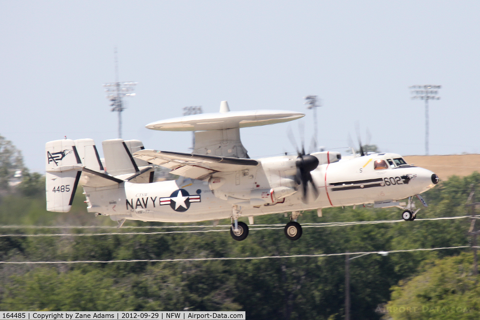 164485, Northrop Grumman E-2C Hawkeye C/N A151, Landing at NAS Fort Worth