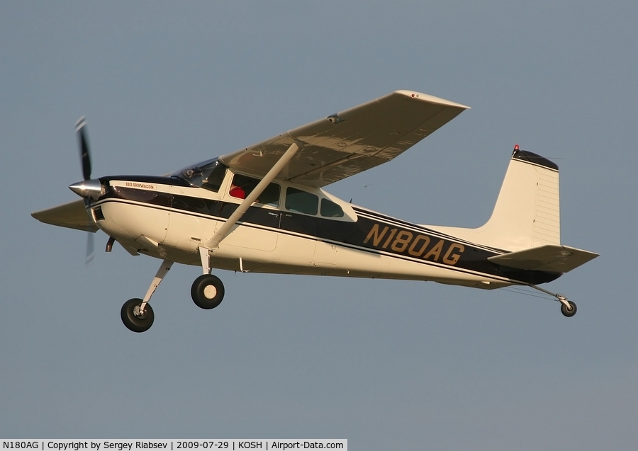 N180AG, 1971 Cessna 180H Skywagon C/N 18052187, AirVenture 2009