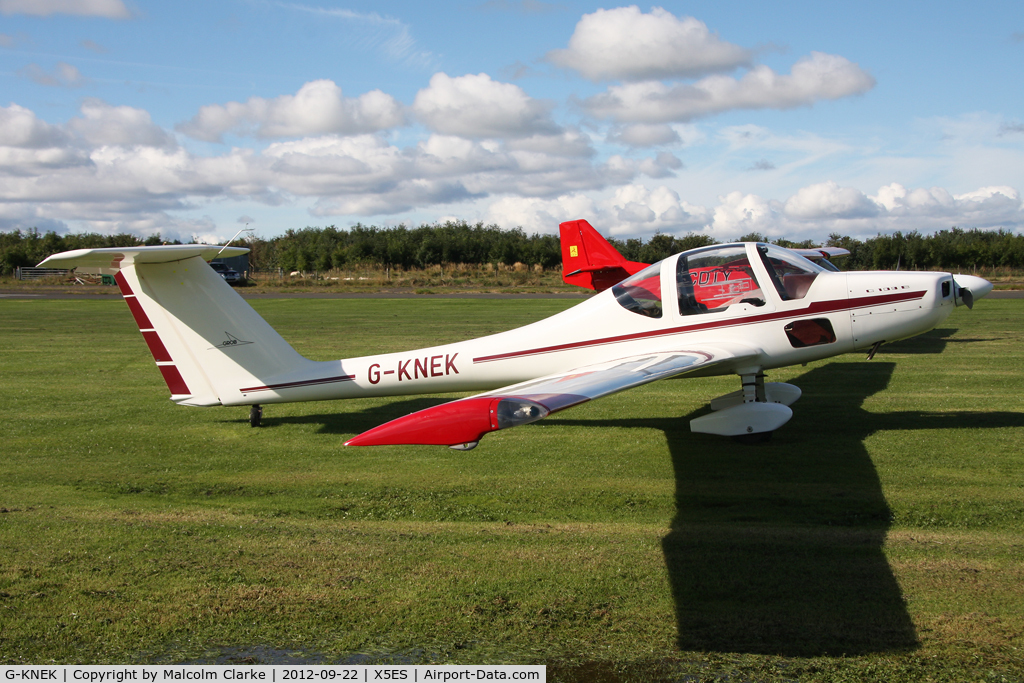 G-KNEK, 1986 Grob G-109B C/N 6437, Grob G-109B, Great North Fly-In, Eshott Airfield UK, September 2012.