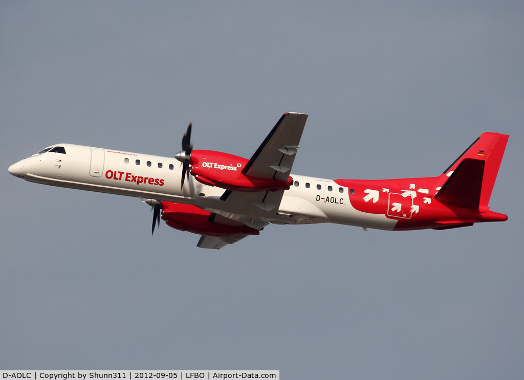 D-AOLC, 1995 Saab 2000 C/N 2000-016, Taking off from rwy 32R in OLT Express c/s