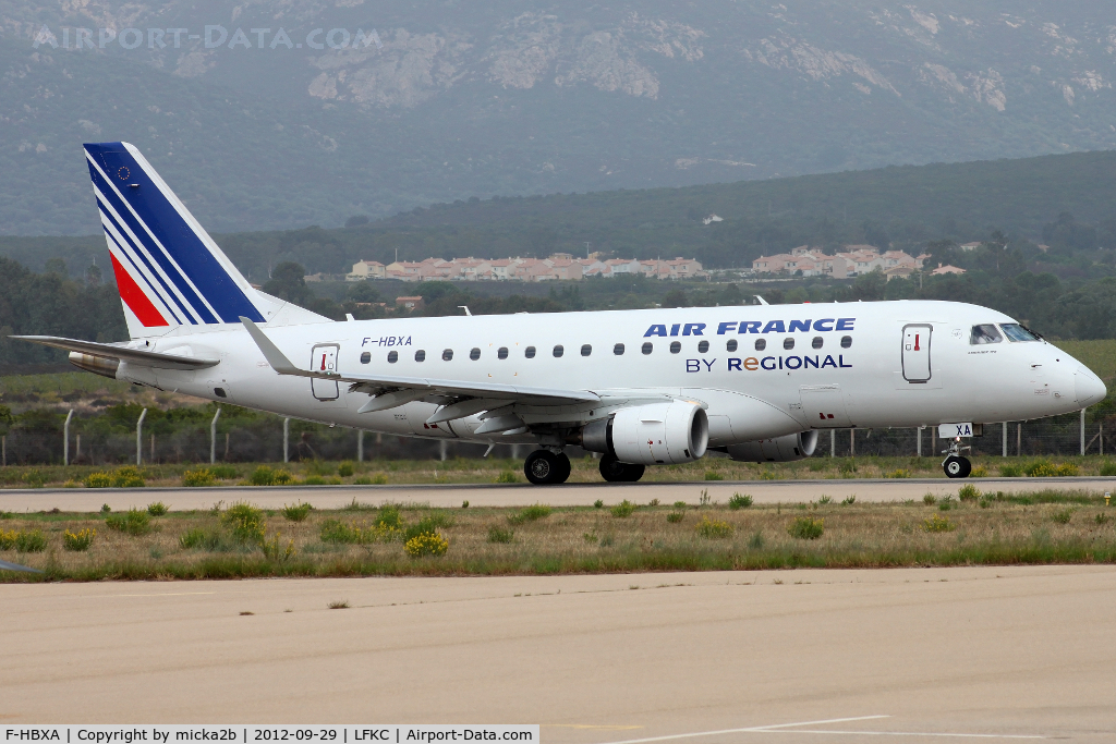 F-HBXA, 2008 Embraer 170LR (ERJ-170-100LR) C/N 17000237, Taxiing