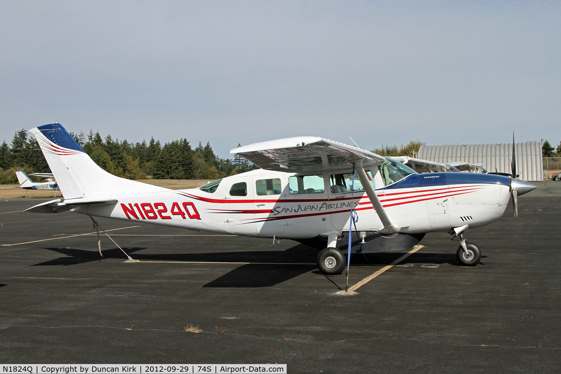 N1824Q, 1984 Cessna 207A Stationair 8 C/N 20700788, The only white Cessna 207 in San Juans fleet