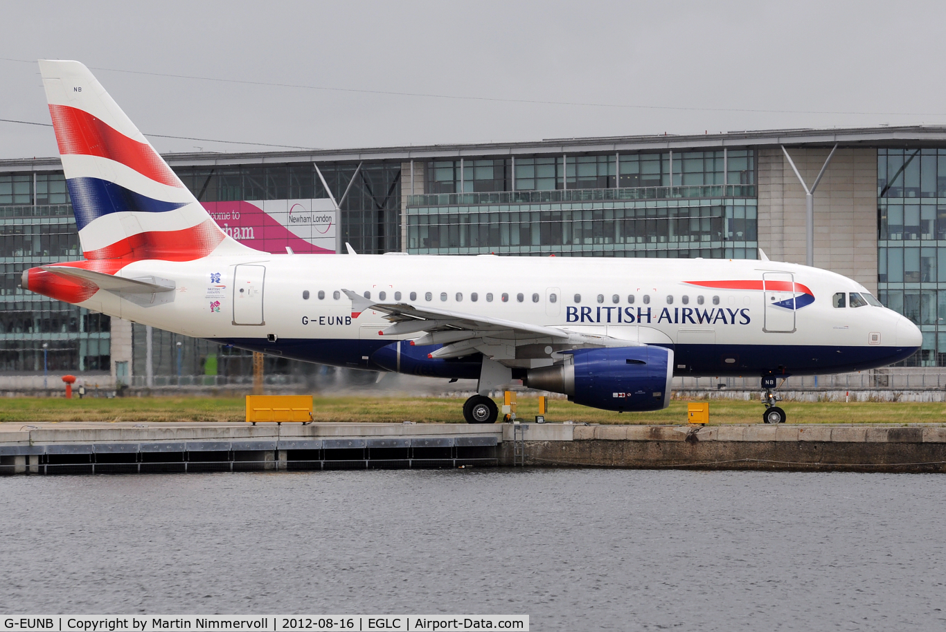 G-EUNB, 2009 Airbus A318-112 C/N 4039, British Airways