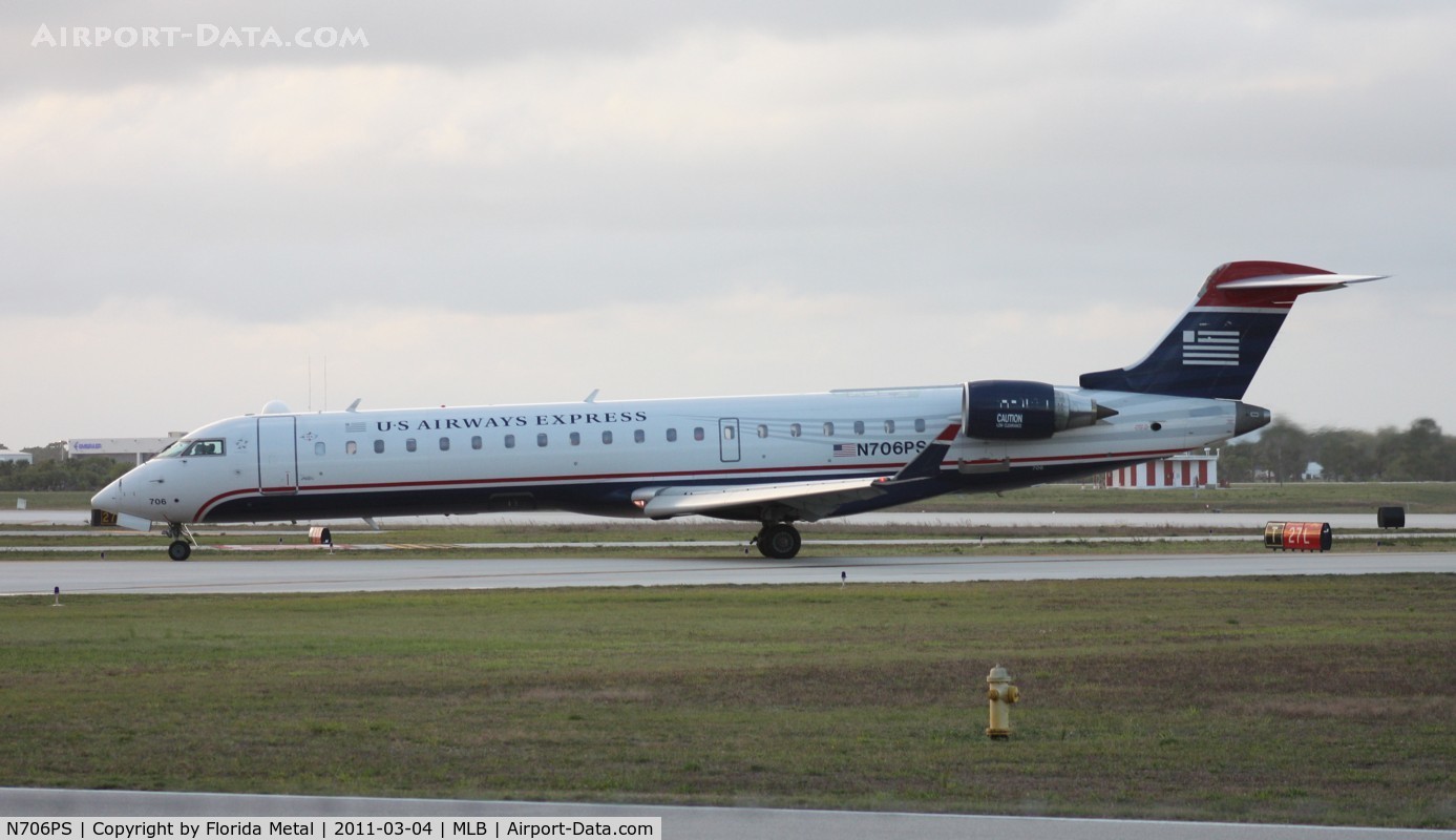 N706PS, 2004 Bombardier CRJ-701 (CL-600-2C10) Regional Jet C/N 10150, US Airways CRJ-700