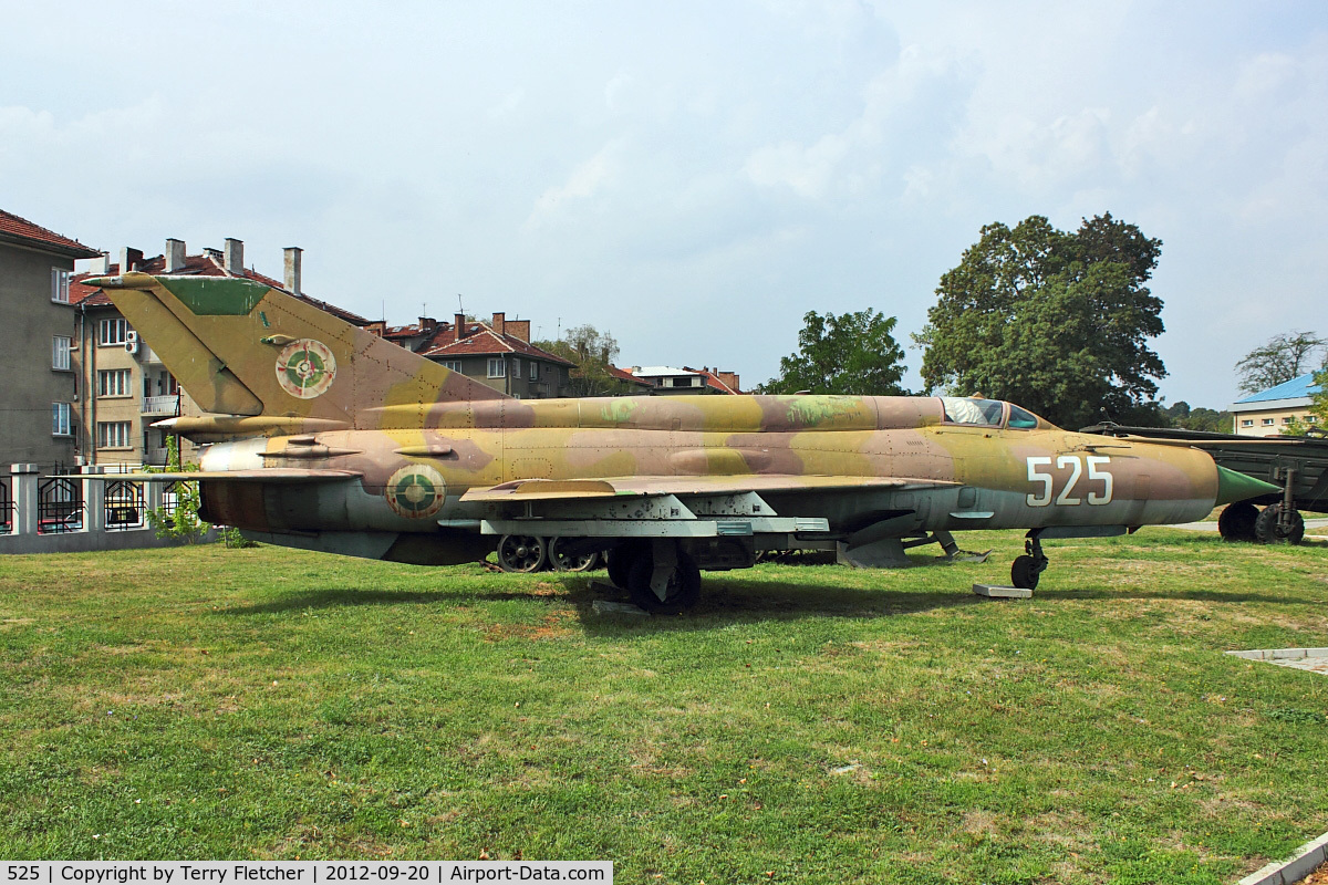 525, Mikoyan-Gurevich Mig-21Bis C/N 75003025, Exhibited at Military Museum in Sofia