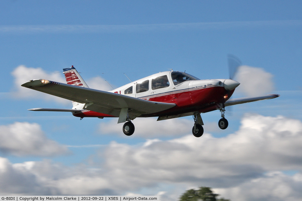 G-BIDI, 1978 Piper PA-28R-201 Cherokee Arrow III C/N 28R-7837135, Piper PA-28R-201 Cherokee Arrow, Great North Fly-In, Eshott Airfield UK, September 2012.