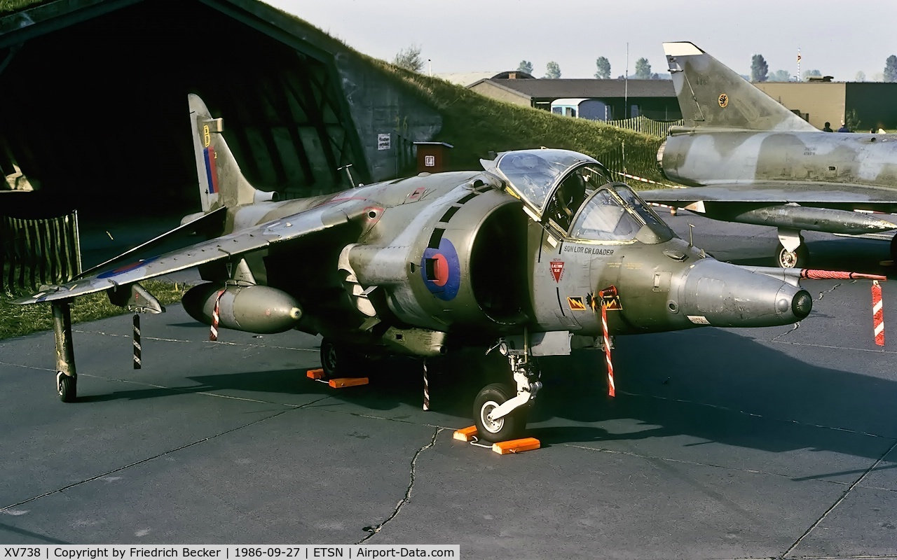 XV738, 1967 Hawker Siddeley Harrier GR.3 C/N 712001, static display