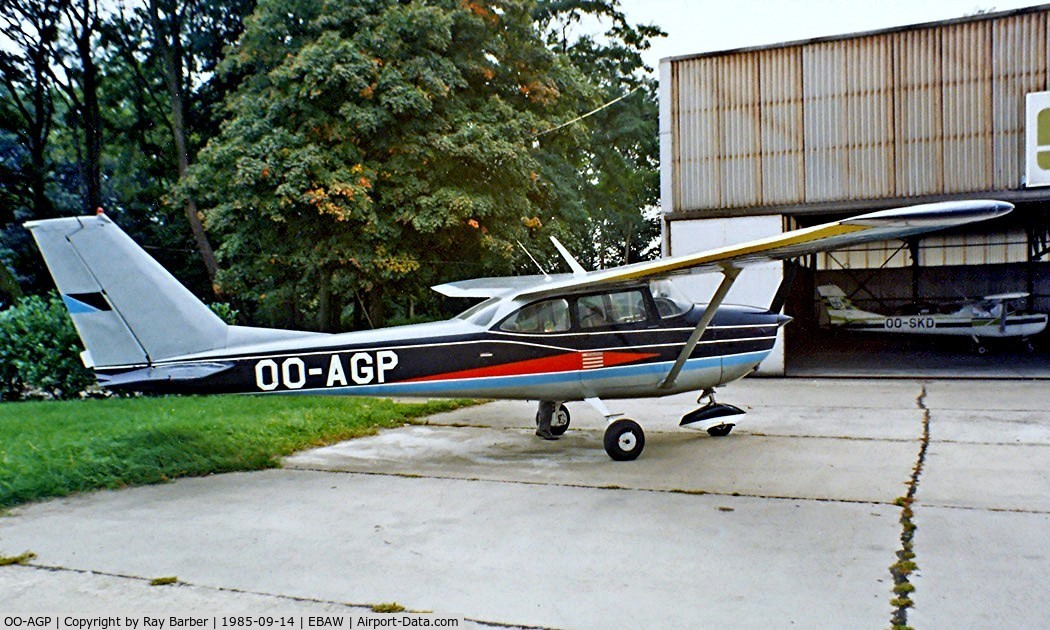 OO-AGP, 1966 Cessna 172H C/N 17254976, Cessna 172H Skyhawk [172-54976] Antwerp~OO 14/09/1985
