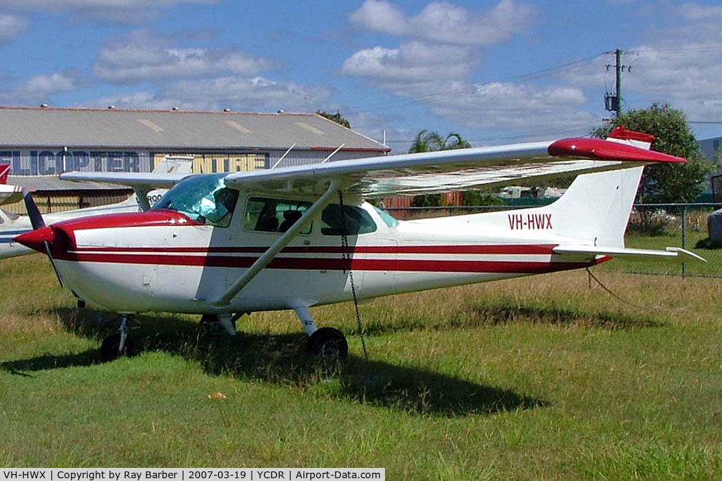 VH-HWX, Cessna 172N C/N 17273911, Cessna 172N Skyhawk [172-73911] Caloundra~VH 19/03/2007