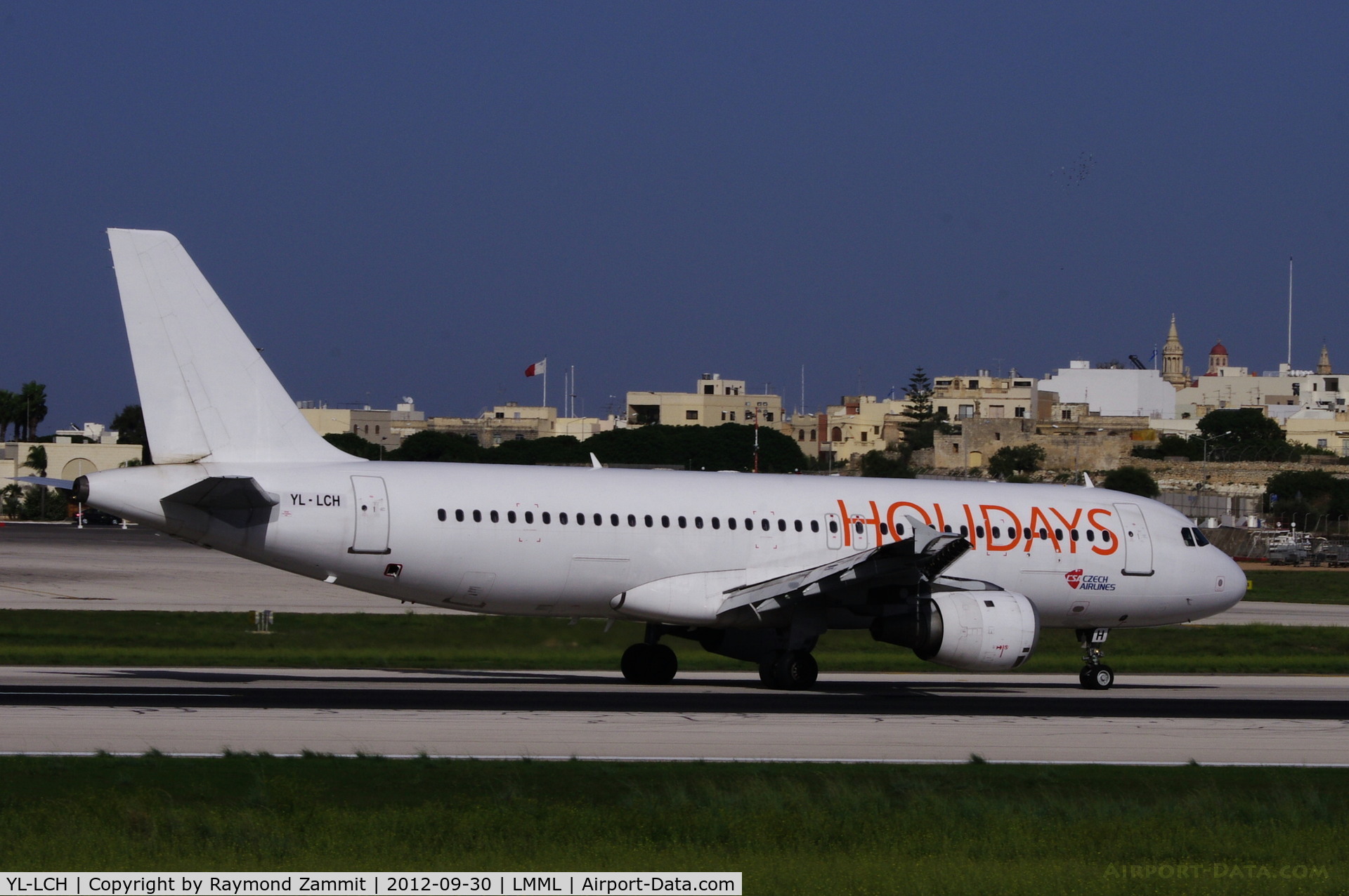 YL-LCH, 1992 Airbus A320-211 C/N 426, A320 YL-LCH Holidays Czech Airlines