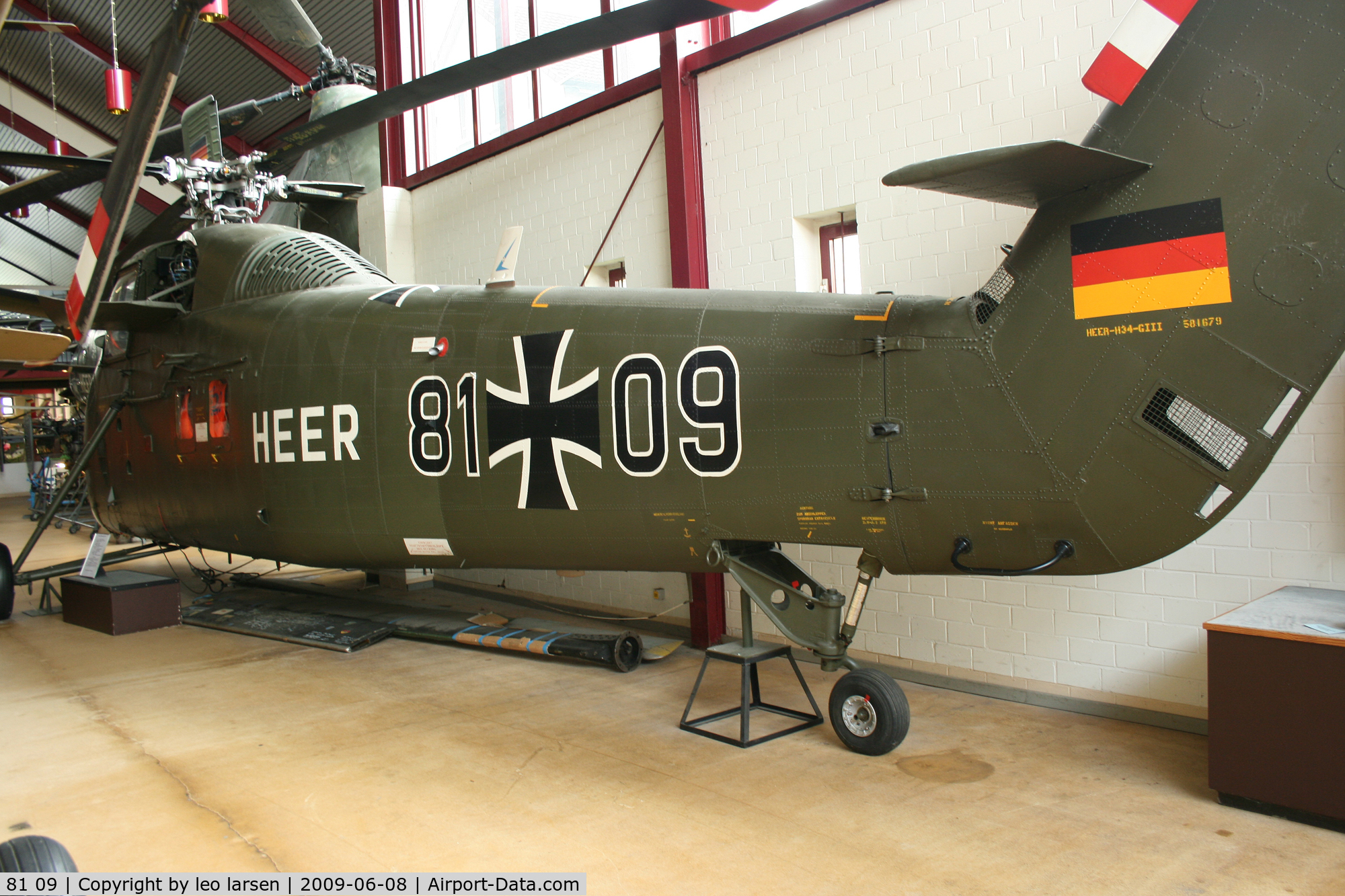 81 09, Sikorsky H-34G Choctaw C/N 58-1679, Bückeburg Helikopter museum 
8.6.09