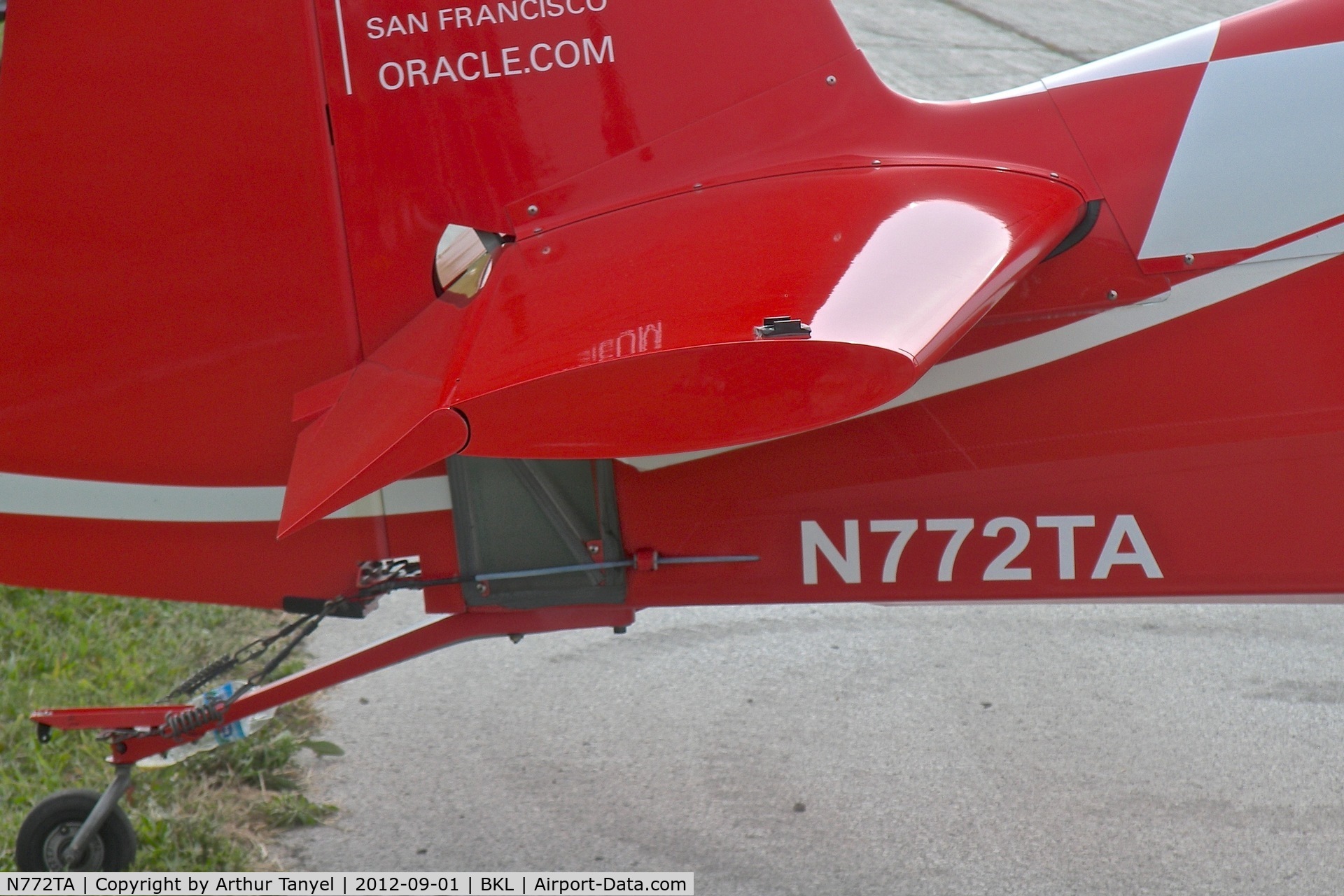 N772TA, 2007 Extra EA-300/L C/N 1260, @
the 2012 Cleveland National Air Show