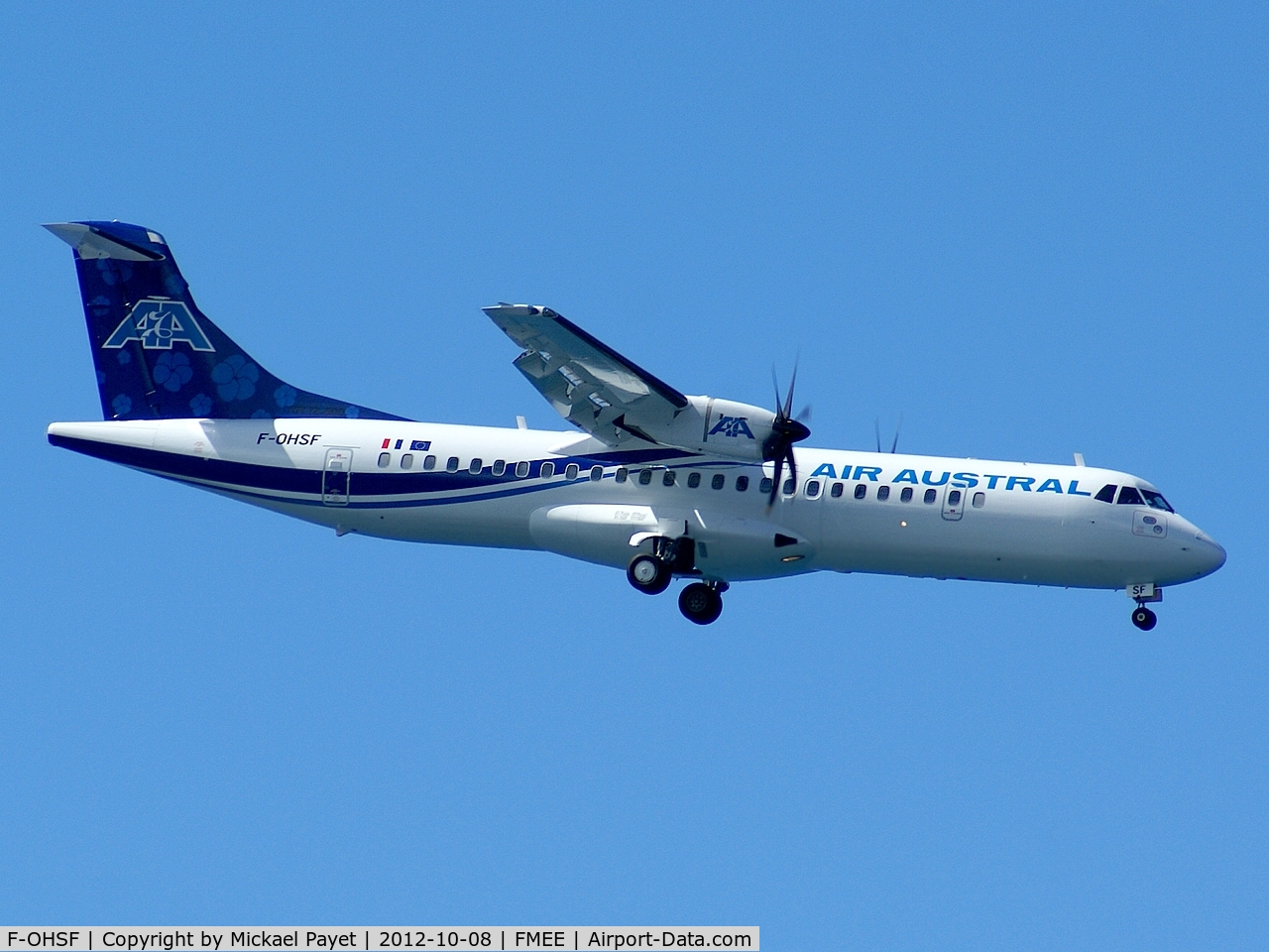 F-OHSF, 2000 ATR 72-212A C/N 650, Wearing new colors