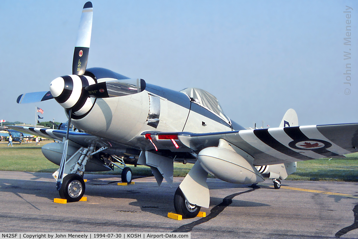 N42SF, 1947 Hawker Sea Fury T.20 C/N 37721, Sea Fury at Airventure 1994