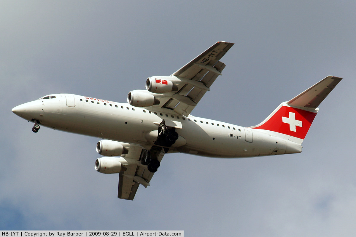 HB-IYT, 2000 British Aerospace Avro 146-RJ100 C/N E3380, BAe 146-RJ100 [E3380] (Swiss European Air Lines) Home~G 29/08/2009