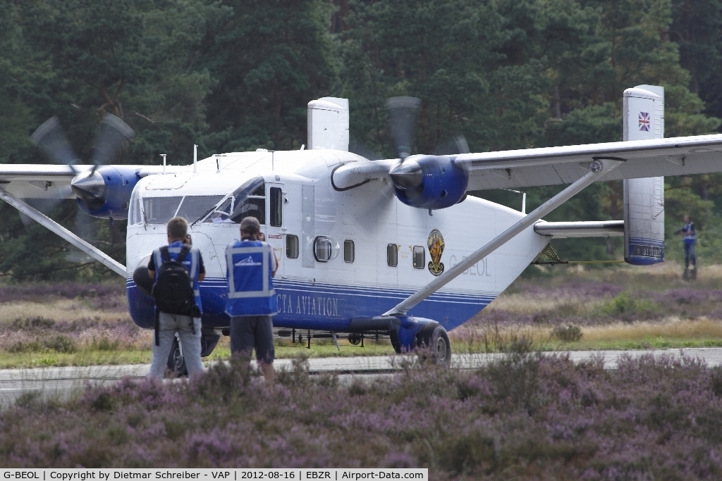 G-BEOL, 1977 Short SC-7 Skyvan 3-100 C/N SH.1954, Invicta Skyvan