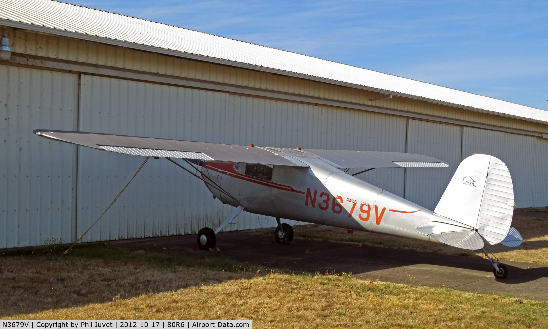 N3679V, 1949 Cessna 120 C/N 15075, Parked at Grabhorns Airstrip, Scappoose, OR.