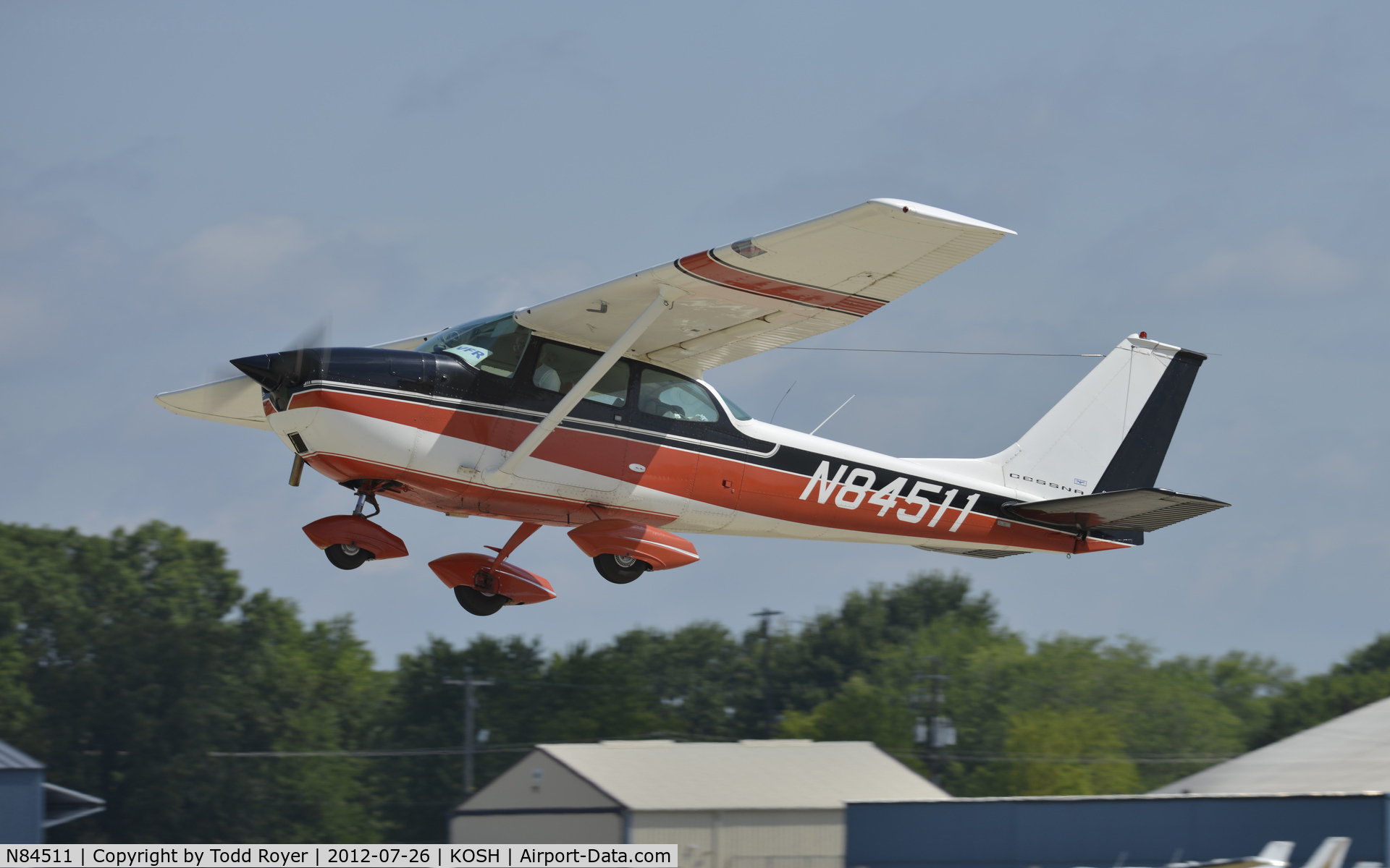 N84511, 1969 Cessna 172K Skyhawk C/N 17258504, Airventure 2012