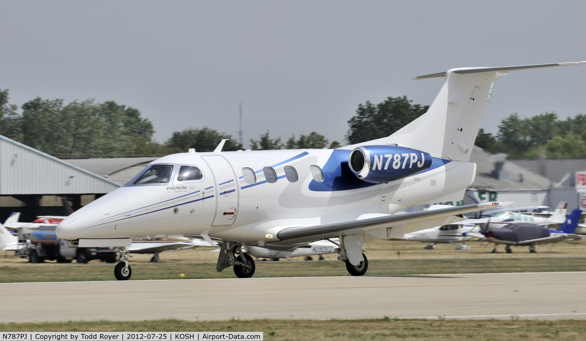 N787PJ, 2011 Embraer EMB-500 Phenom 100 C/N 50000258, Airventure 2012