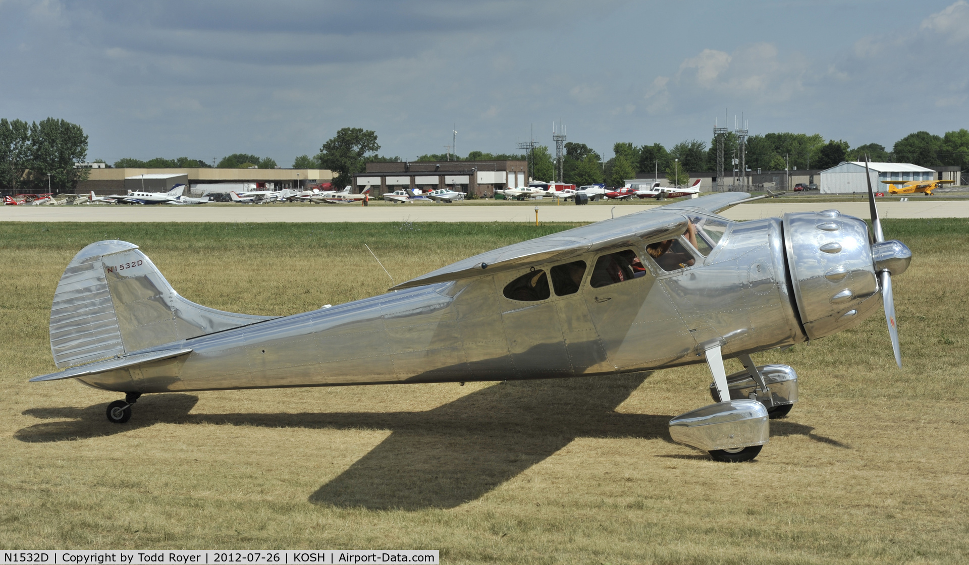 N1532D, 1952 Cessna 195A C/N 7754, Airventure 2012