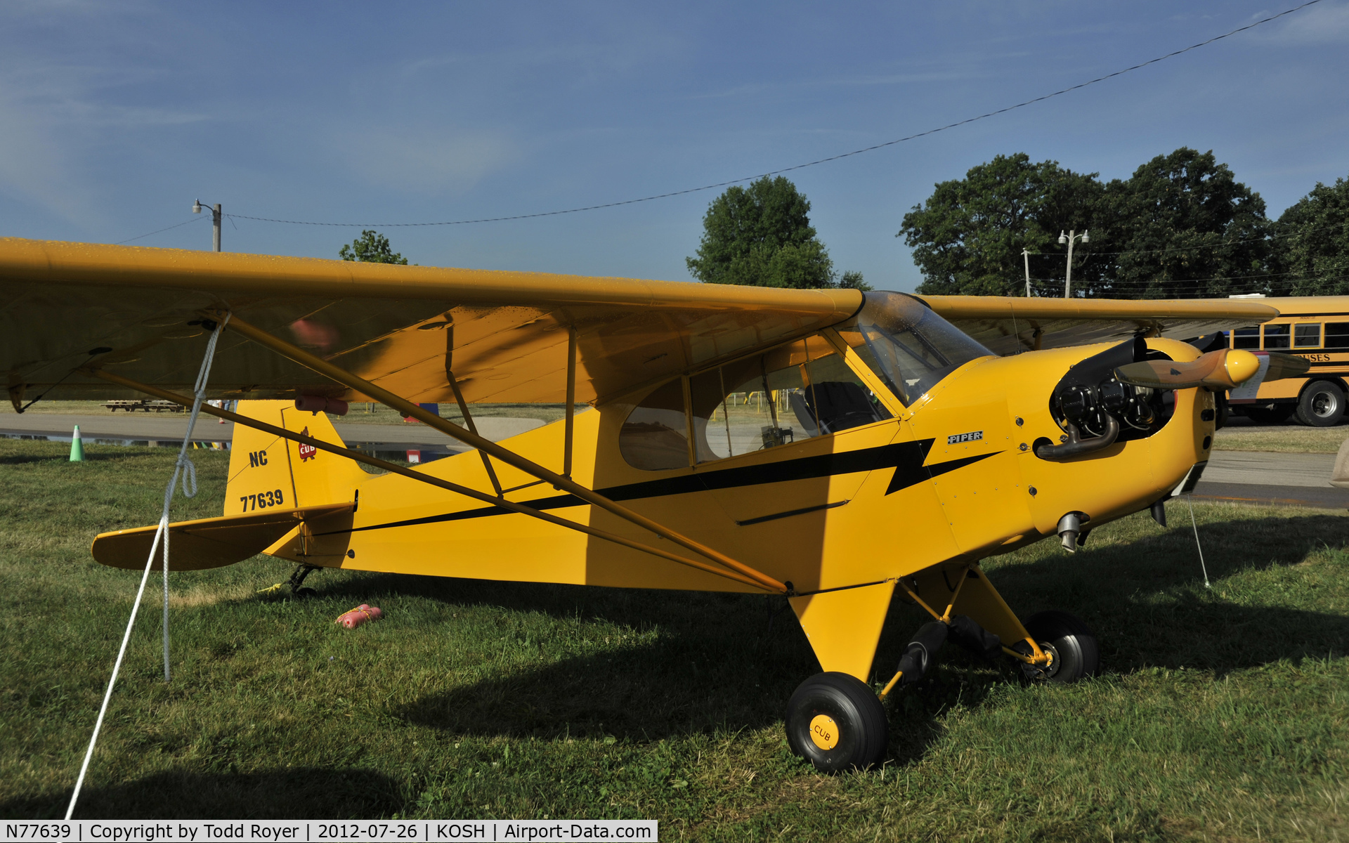 N77639, 1945 Piper J3C-65 Cub C/N 14930, Airventure 2012