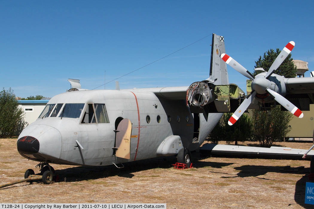 T12B-24, 1975 CASA C-212-100 Aviocar C/N A1-18-40, CASA 212-100 [40] Cuatro Vientos~EC 10/07/2011