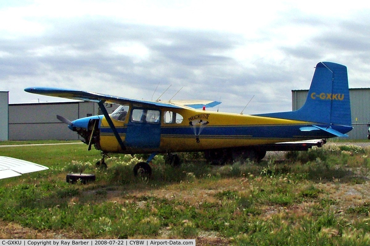 C-GXKU, 1957 Cessna 182A Skylane C/N 34336, Cessna 182A Skylane [34336]  Calgary-Springbank~C 22/07/2008