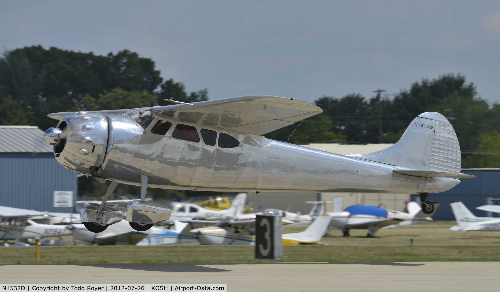 N1532D, 1952 Cessna 195A C/N 7754, Airventure 2012