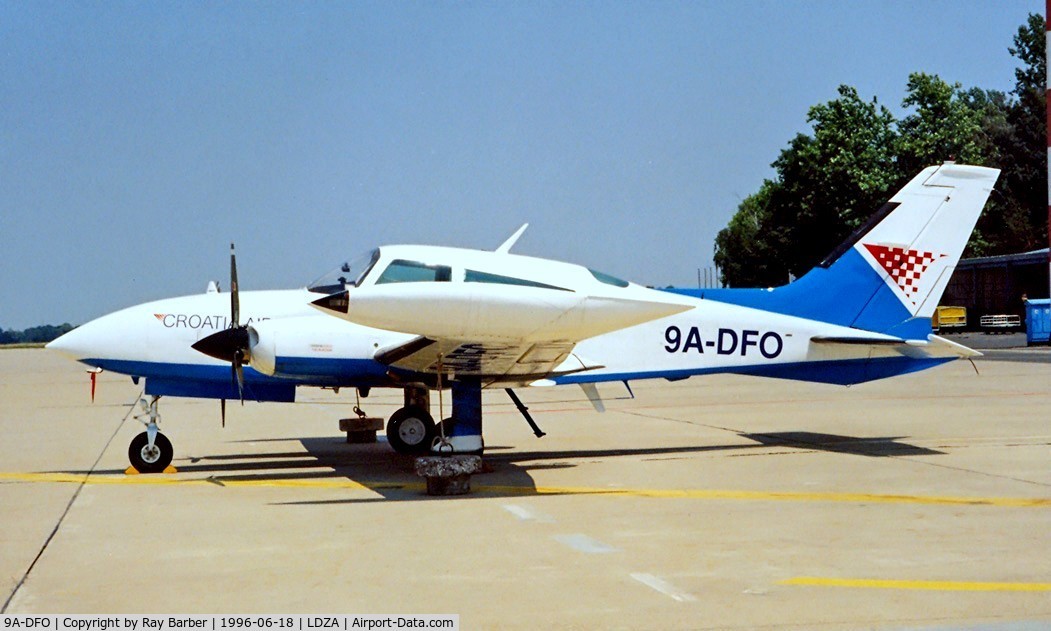 9A-DFO, Cessna 310R C/N 310R1537, Cessna 310R [310R-1537] Zagreb~9A 18/06/1996