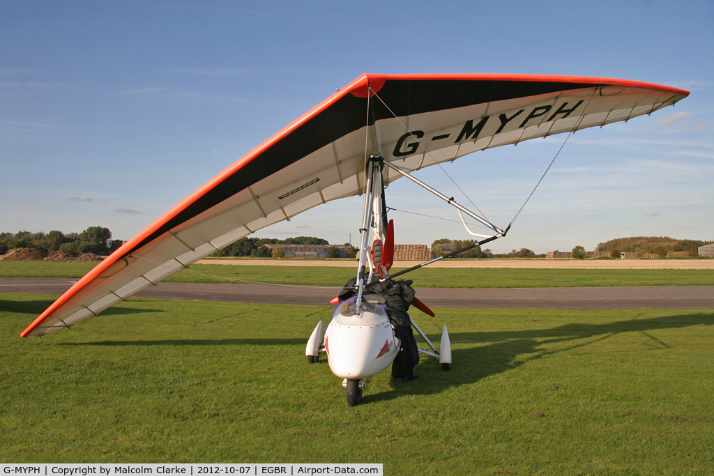 G-MYPH, 1994 Pegasus Quantum 15 C/N 6764, Pegasus Quantum 15. Hibernation Fly-In, The Real Aeroplane Club, Breighton Airfield, October 2012.