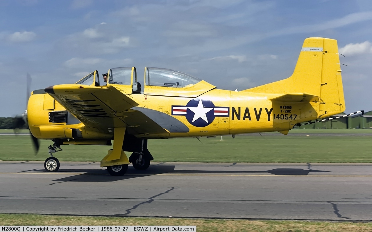 N2800Q, North American T-28C Trojan Trojan C/N 226-124, taxying to the active