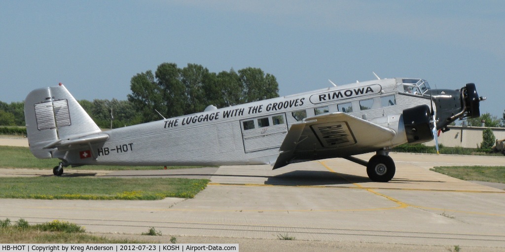 HB-HOT, 1939 Junkers Ju-52/3m g4e C/N 6595, EAA AirVenture 2012