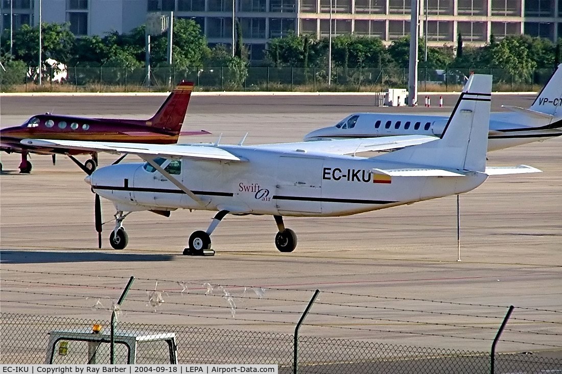 EC-IKU, 1999 Cessna 208B Super Cargomaster C/N 208B0769, Cessna 208B [208B-0769] (Swiftair) Palma De Mallorca~EC 18/09/2004