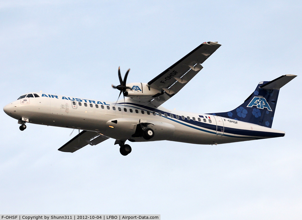F-OHSF, 2000 ATR 72-212A C/N 650, Go around over rwy 32L after maintenance and new painting @ LFBF