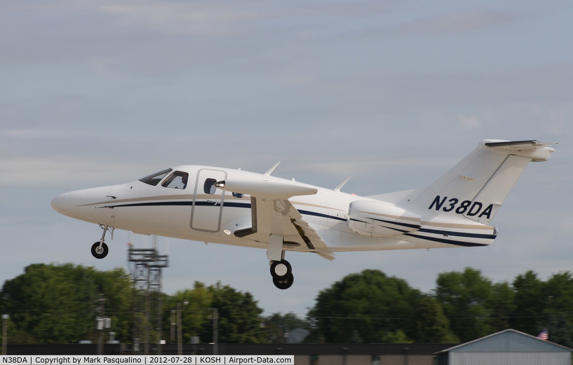 N38DA, 2007 Eclipse Aviation Corp EA500 C/N 000083, Eclipse EA500