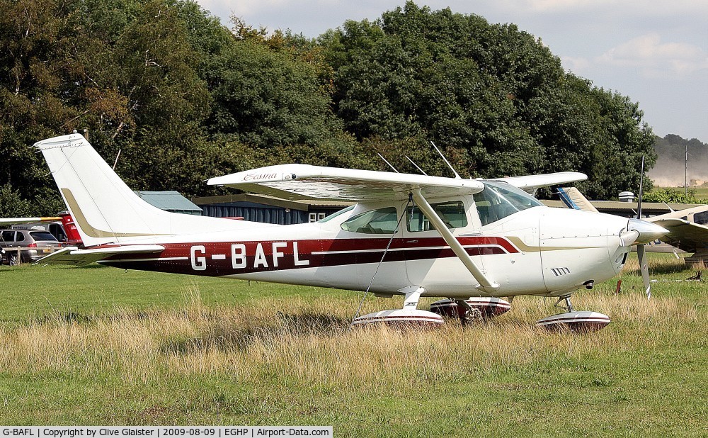 G-BAFL, 1973 Cessna 182P Skylane C/N 182-61469, N21180 > G-BAFL - Originally owned to, Rogers Aviation Ltd in August 1972 and currently in private hands since April 2003.