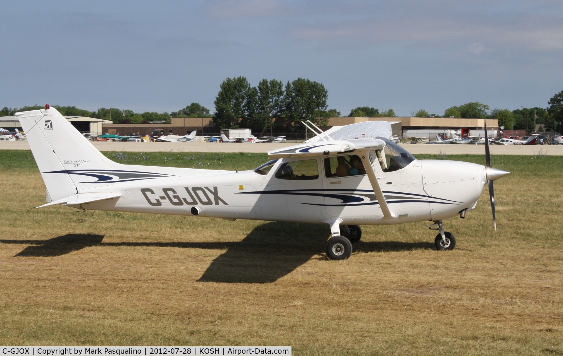 C-GJOX, 2005 Cessna 172S Skyhawk SP C/N 172S9867, Cessna 172S