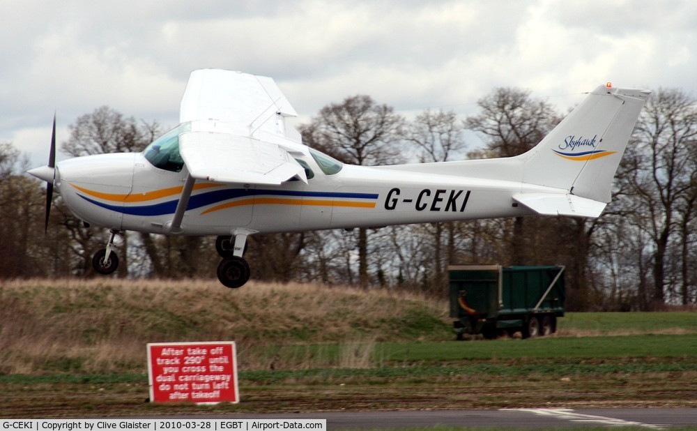 G-CEKI, 1981 Cessna 172P Skyhawk C/N 172-74356, Ex: N51829 > G-CEKI - Originally owned to, Zentelligence Ltd in April 2007 and currently in private hands since June 2009.