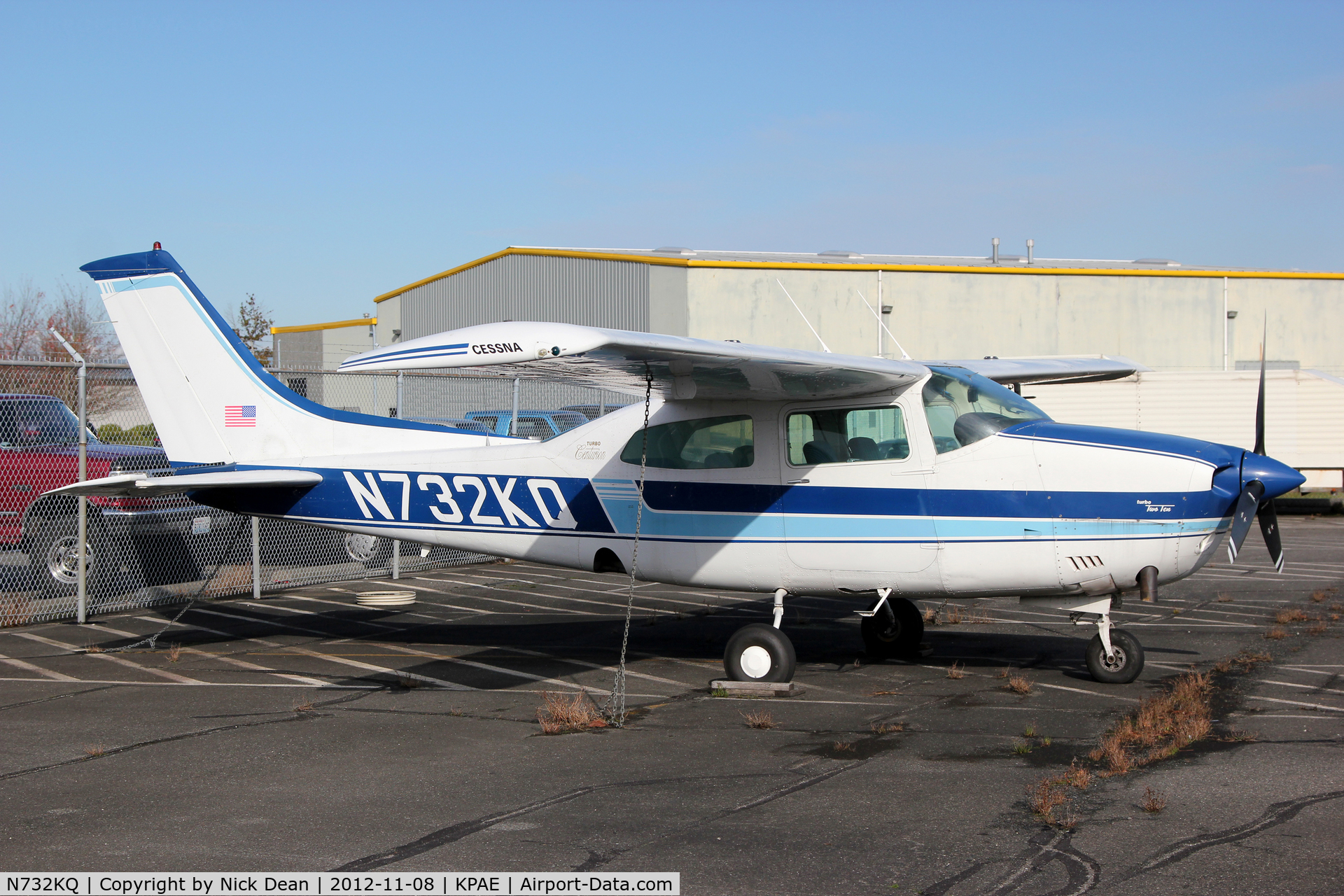 N732KQ, 1976 Cessna T210M Turbo Centurion C/N 21061576, KPAE/PAE